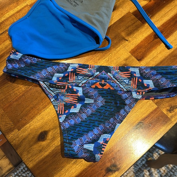 Jolyn Blue Bikini Set with Patterned Bottom - Picture 2 of 10